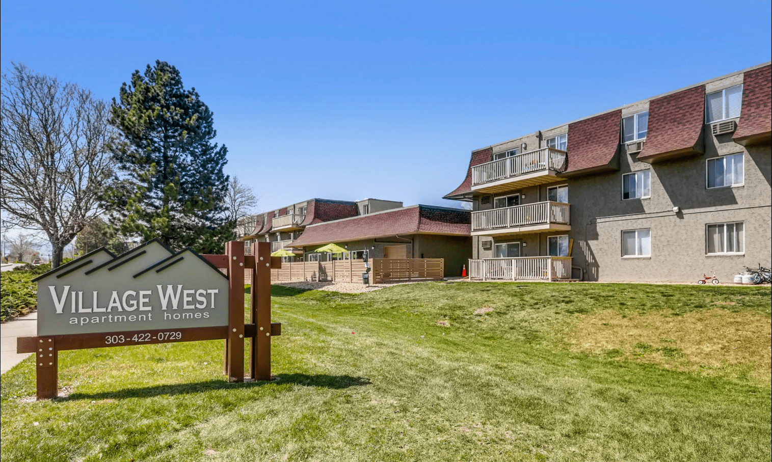 Village West Apartments Acquired for 10,825,000; Greystone Unique Apartment Group Represents